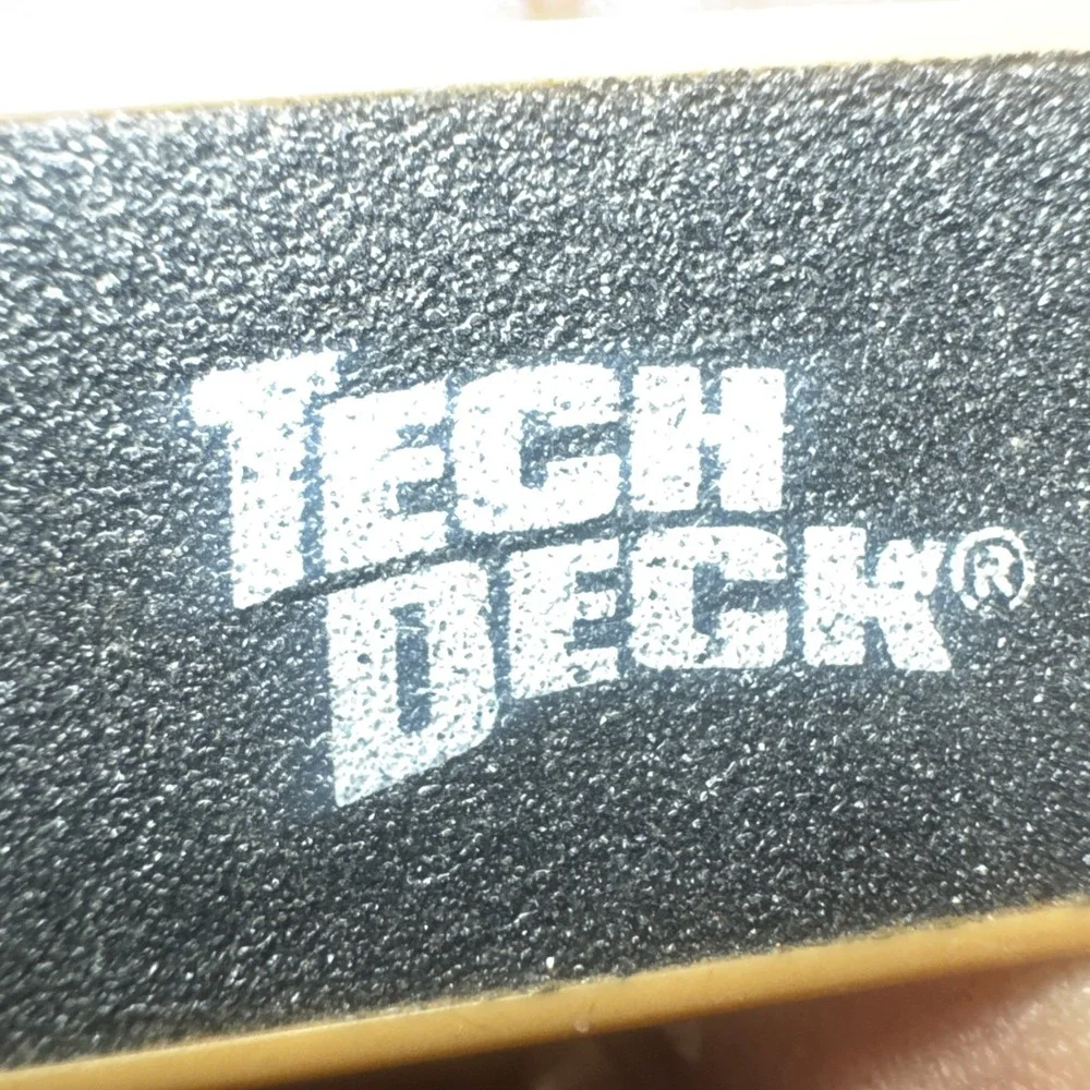 Vintage Tech Deck - Blind - Jake Brown (*Minor Scratches*)Yellow W/ Cross Design